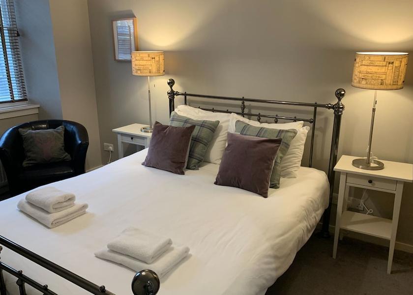Scotland Edinburgh Room