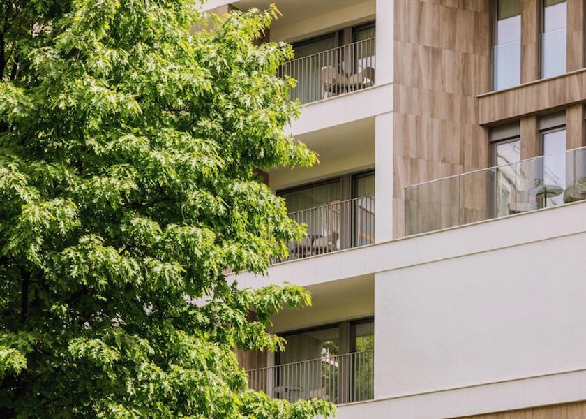 Ohio Milan Exterior Detail