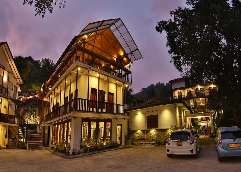 Central Province Kandy Facade