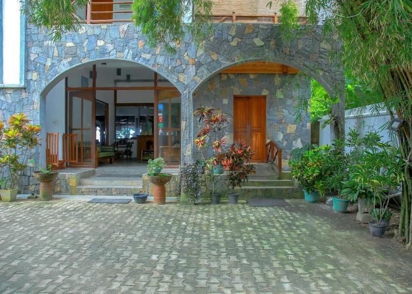 Matara District Mirissa Facade