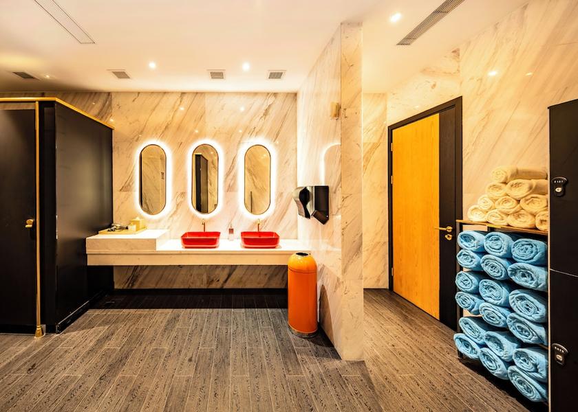 Macau Steam room