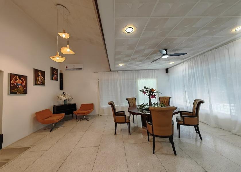 Selangor Kuala Lumpur In-Room Dining