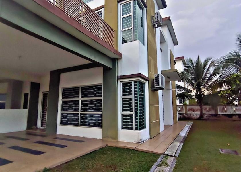 Selangor Sepang Facade