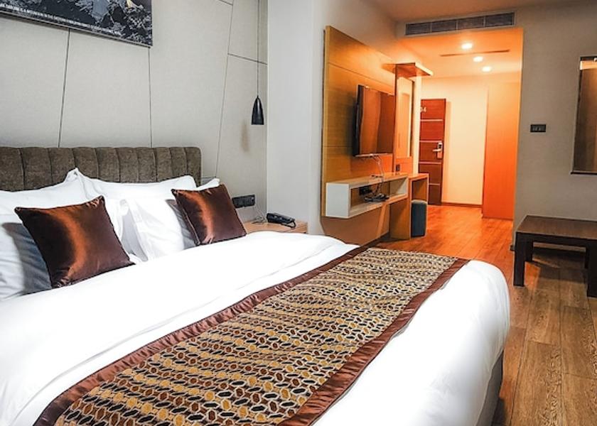 Kathmandu Room