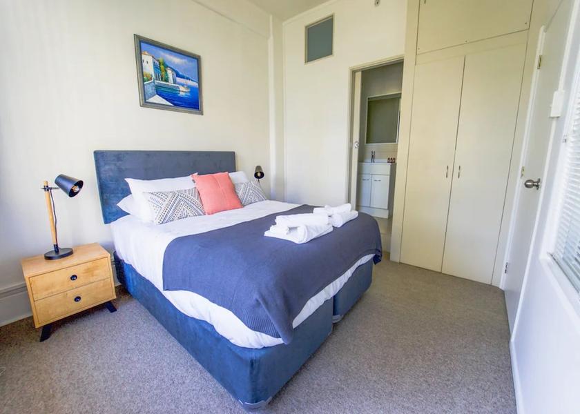 Auckland Region Auckland Room