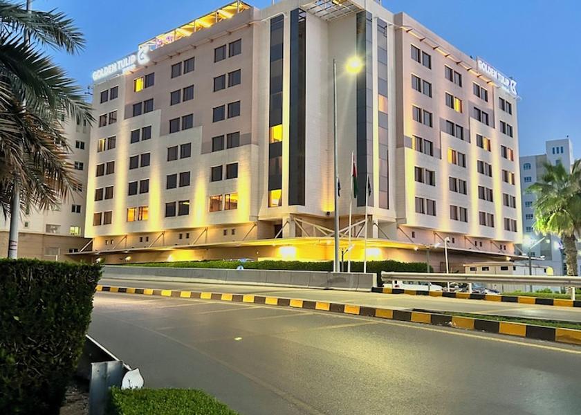 Muscat Exterior Detail