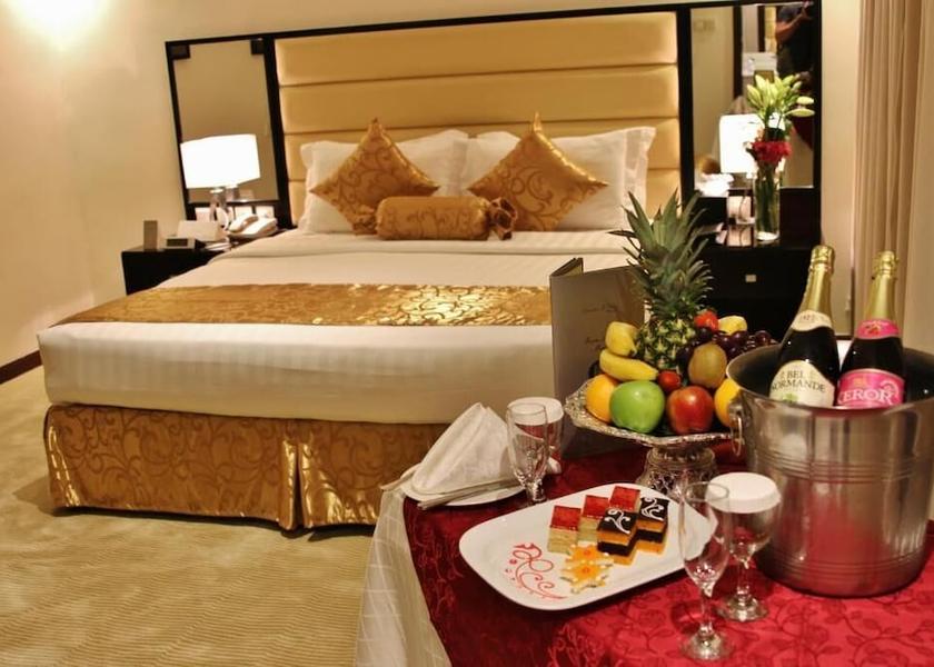 Riyadh Riyadh Room