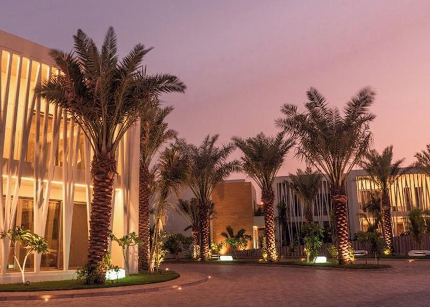  Jeddah Exterior Detail