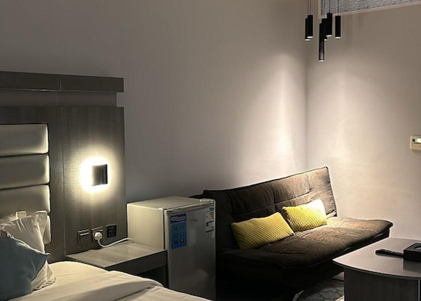  Jeddah Room
