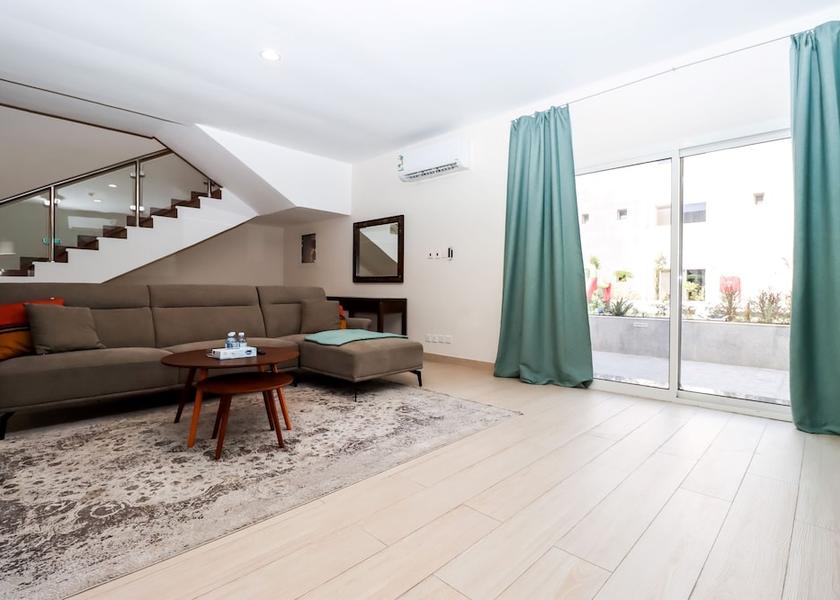  Jeddah Living Area