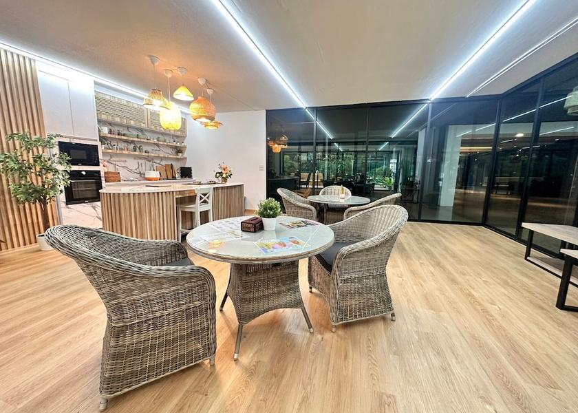 Bangkok Bang Phli Restaurant