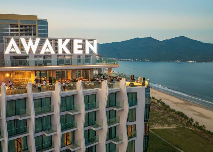 Thua Thien-Hue Da Nang Facade