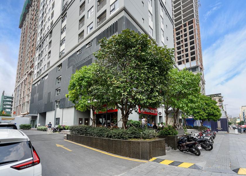 Ho Chi Minh Municipality Ho Chi Minh City Property entrance