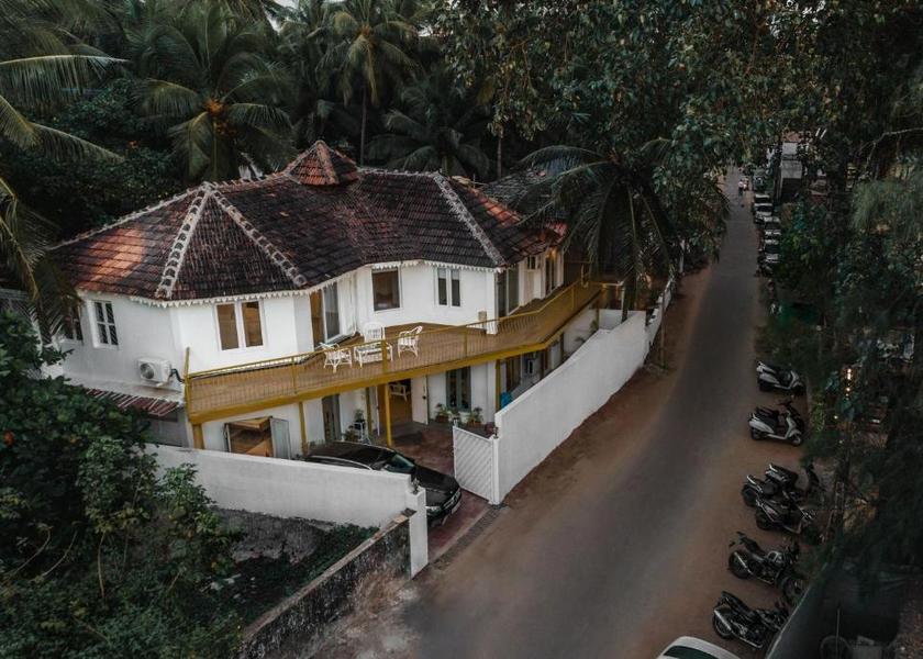 Goa Morjim Hotel Exterior