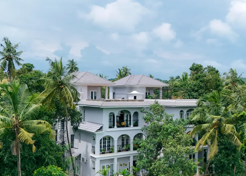 Goa Calangute facade