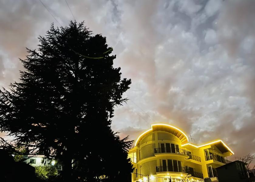 Uttarakhand Ranikhet Hotel Exterior