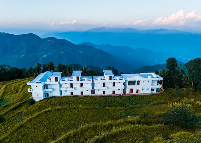 Uttarakhand Dhanaulti Hotel View