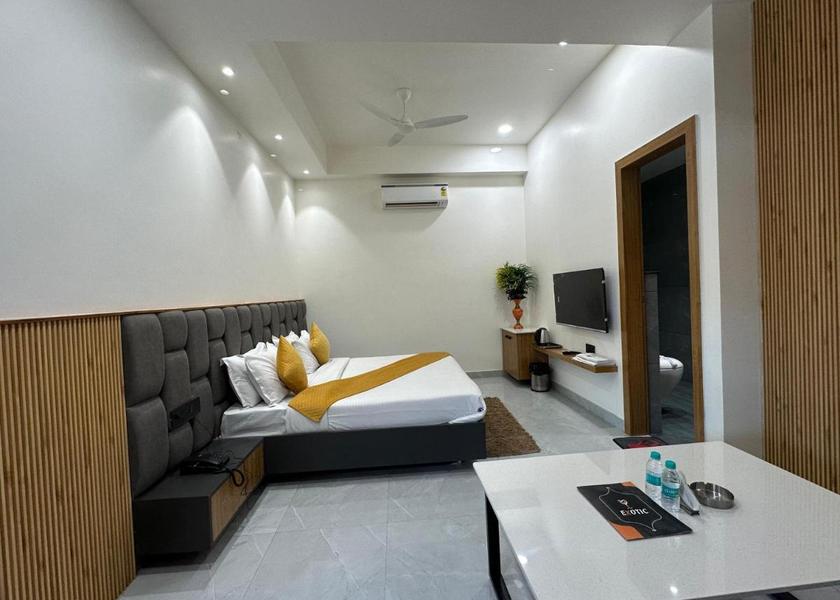 Haryana Hisar Room