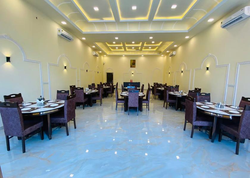 Rajasthan Udaipur Food & Dining