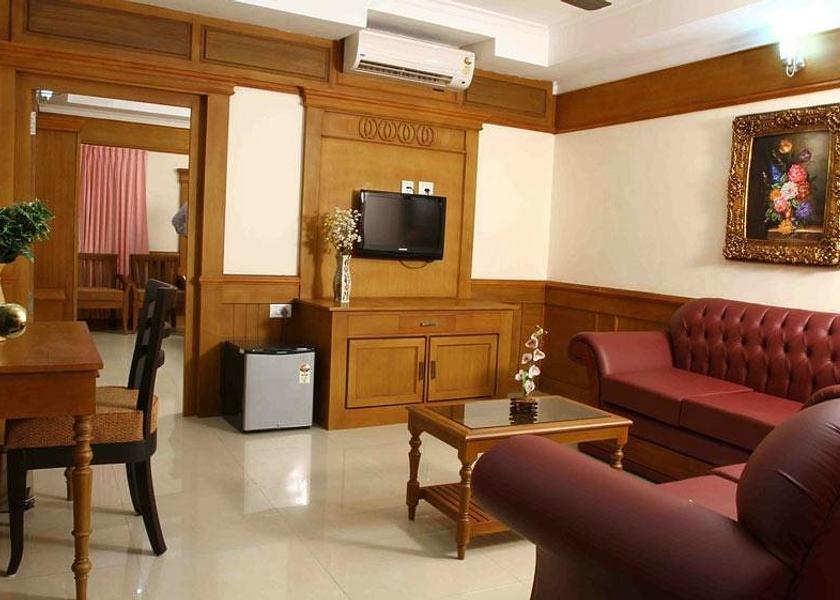 Kerala Karunagappalli Suite (4X)