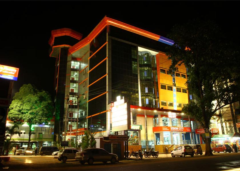 Kerala Karunagappalli Hotel Exterior