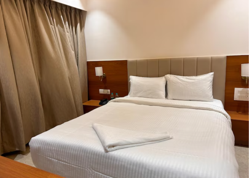 Maharashtra Shirdi Standard Room