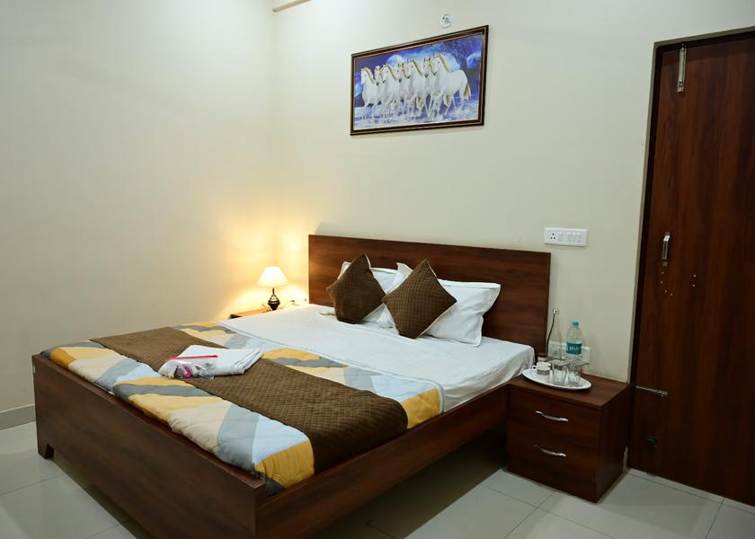 Uttar Pradesh Gorakhpur STANDARD ROOM