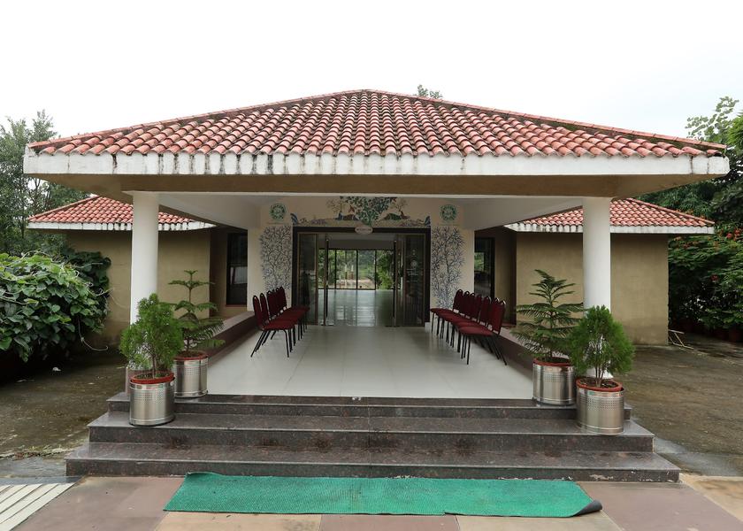 Madhya Pradesh Kanha Hotel Exterior
