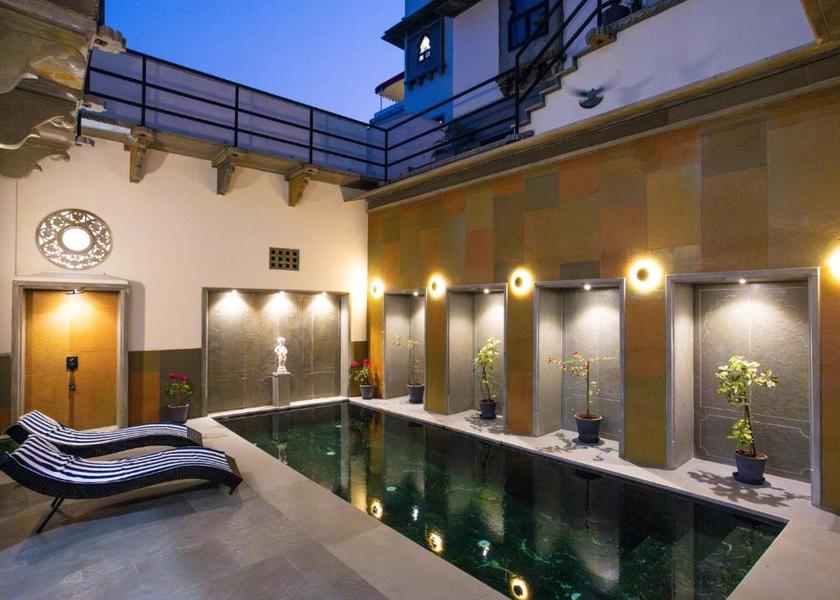 Rajasthan Udaipur Pool
