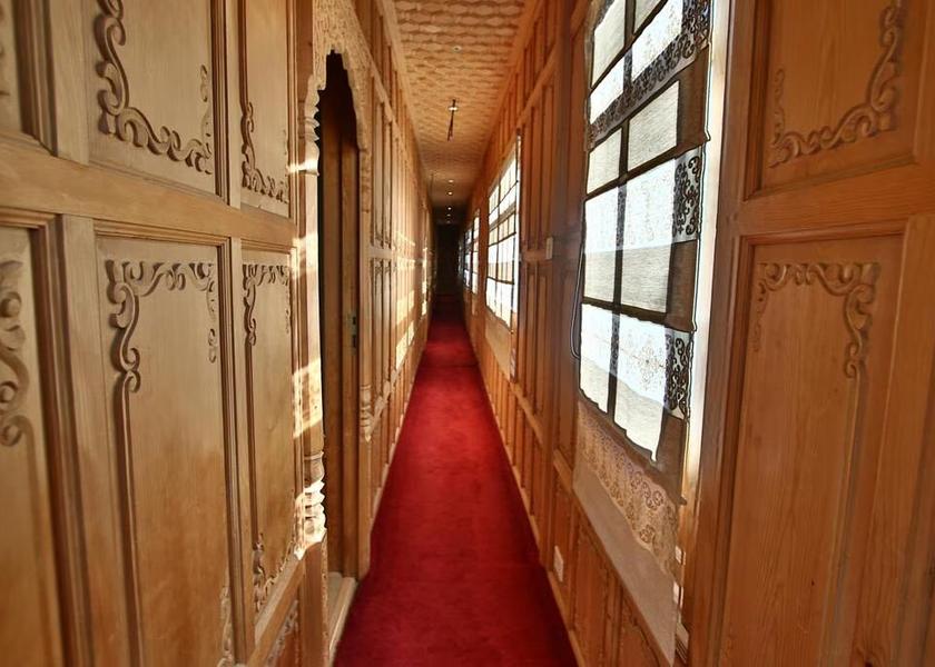 Jammu and Kashmir Srinagar Public Areas