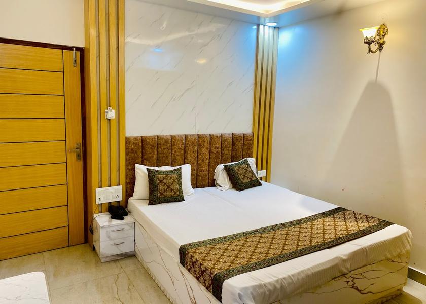 Bihar Sasaram Room