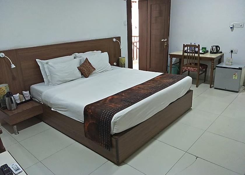 Madhya Pradesh Ujjain AC Room 
