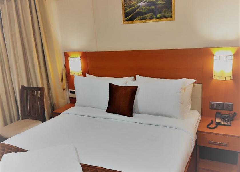 Kerala Thrissur Executive Room