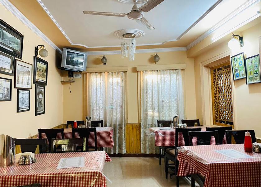 Jammu and Kashmir Srinagar Food & Dining