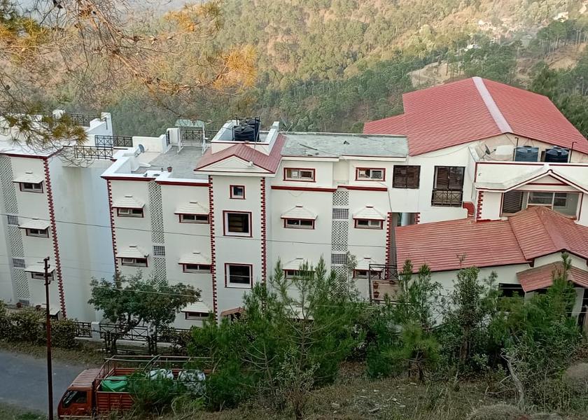 Uttarakhand Ranikhet Hotel Exterior