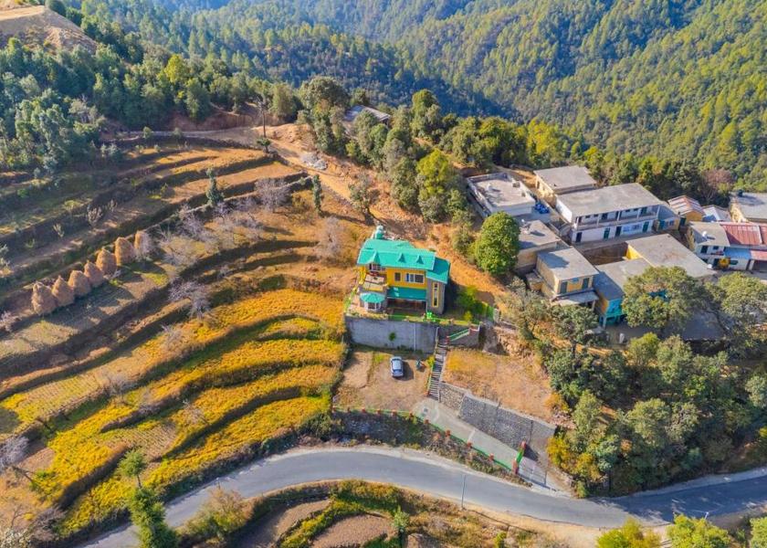 Uttarakhand Mukteshwar Public Areas