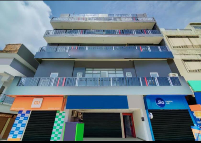 Uttar Pradesh Prayagraj Hotel Exterior
