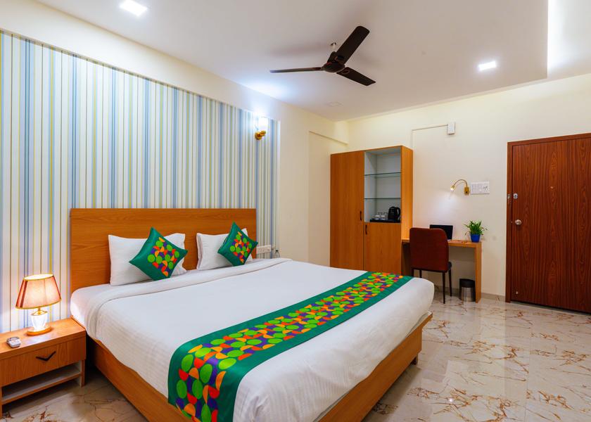Maharashtra Pune Room