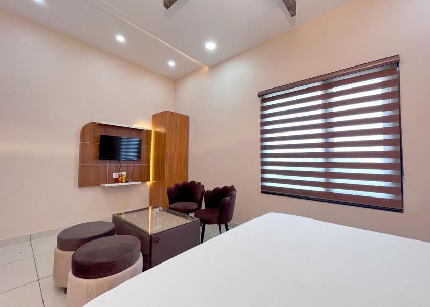 Punjab Bathinda Deluxe Room