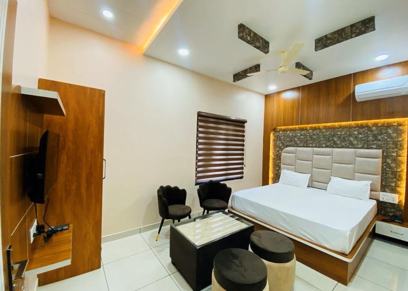 Punjab Bathinda Deluxe Room