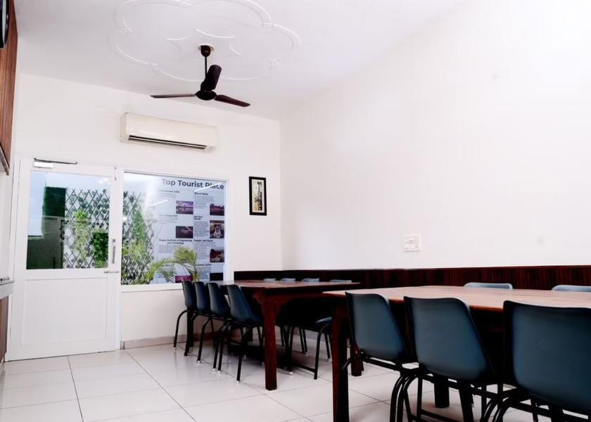 Punjab Patiala Snack Bar