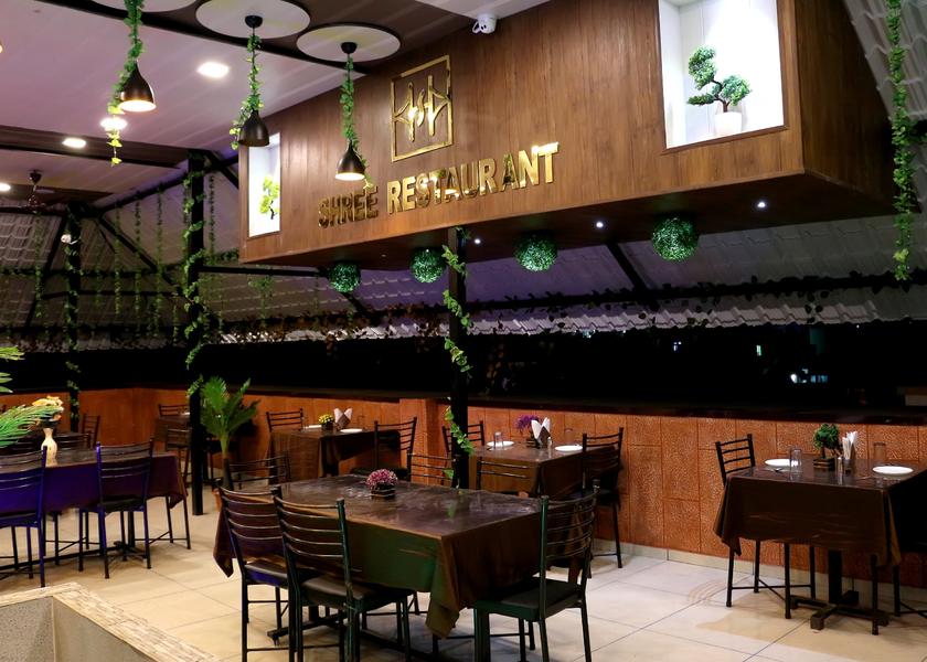 Madhya Pradesh Ratlam Food & Dining