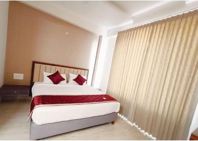 Karnataka Hassan Deluxe Double Room