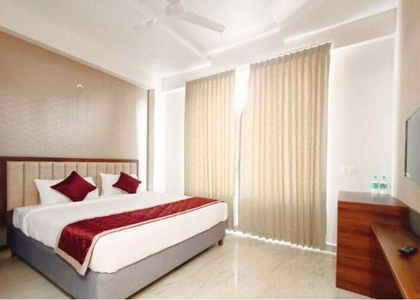 Karnataka Hassan Standard Double Room with Fan