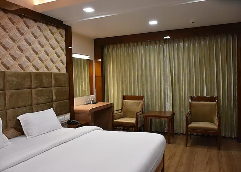 Tamil Nadu Tirunelveli Executive Triple Room