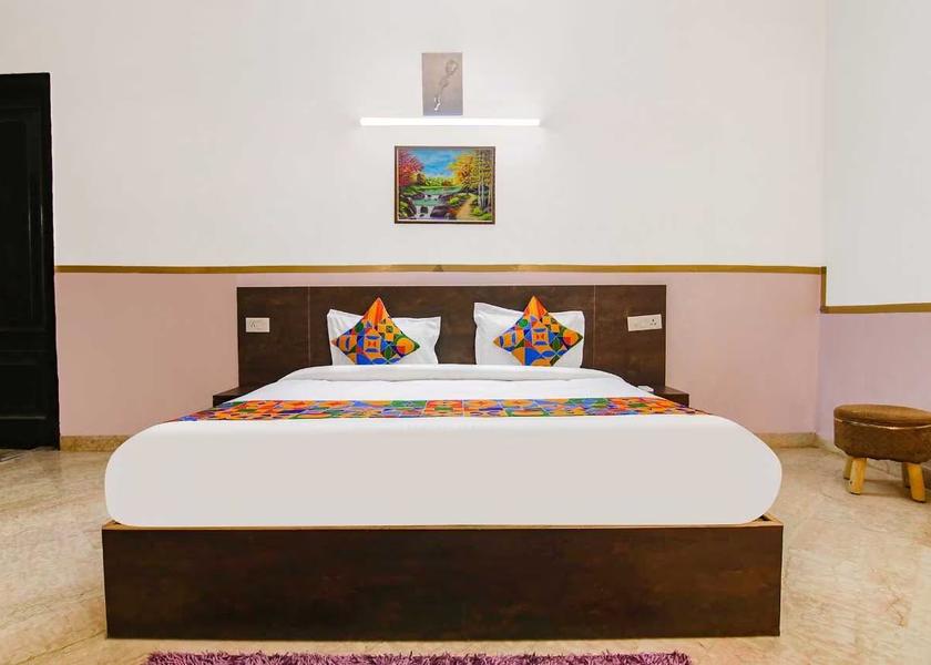 Haryana Gurugram Deluxe Room