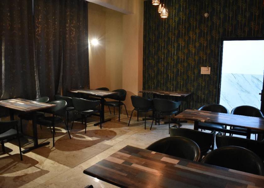 Uttar Pradesh Pilibhit Food & Dining