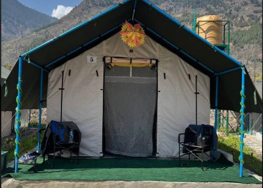 Himachal Pradesh Kullu Facade