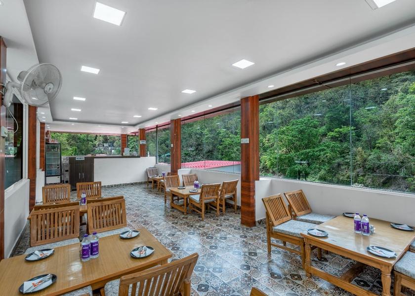 Uttarakhand Rishikesh Food & Dining