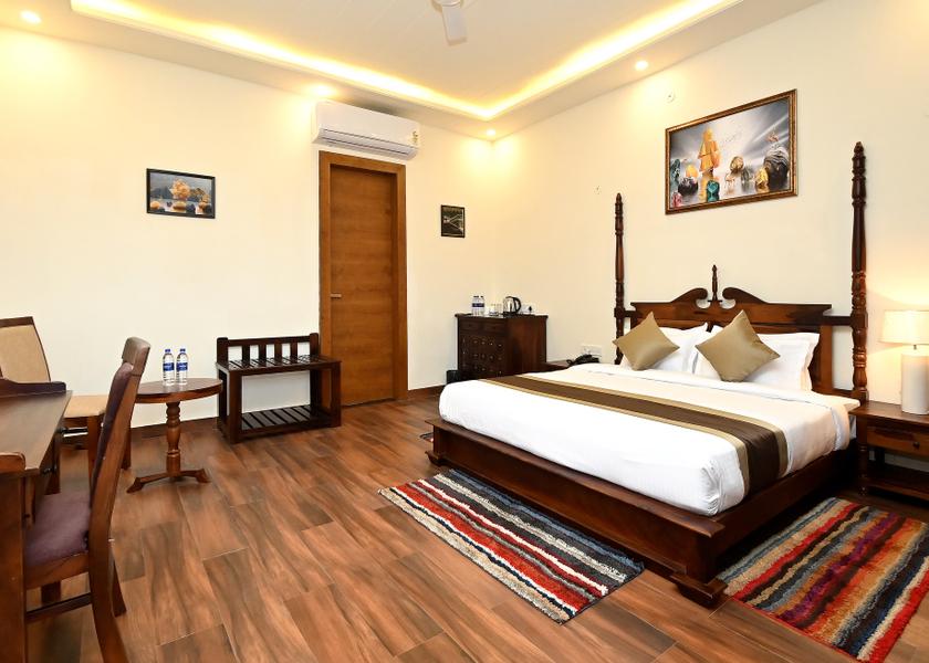 Rajasthan Sawai Madhopur Luxury Room With Bathtub